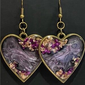 “Amethyst Crown Hearts” from the Amethyst Reyna Collection